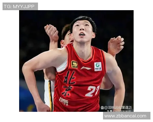 周琦重返赛场展现实力引发球迷热议未来发展值得期待 周琦重返赛场展现实力引发球迷热议未来发展值得期待