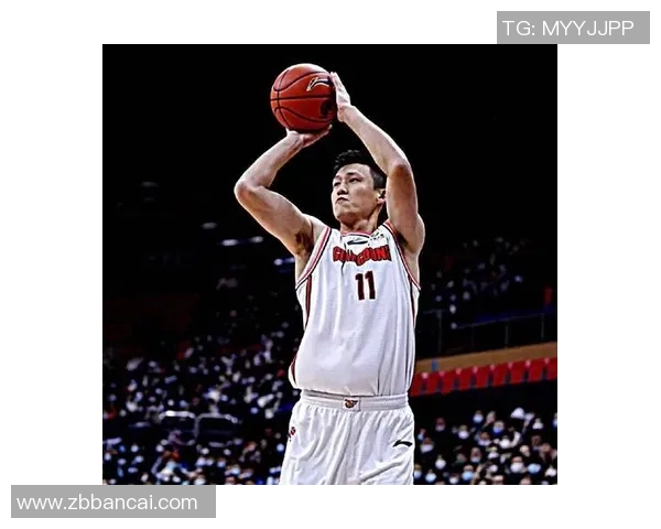 周鹏:从篮球场上的拼搏者到人生舞台上的奋斗榜样 周鹏:从篮球场上的拼搏者到人生舞台上的奋斗榜样