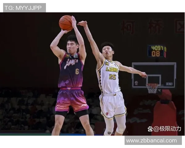 2017年CBA季后赛山东队与广厦队激战回顾与精彩瞬间分析