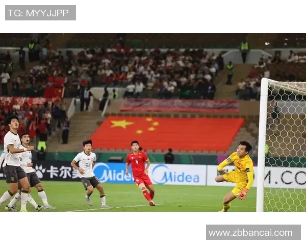 武汉卓尔迎战中国国足期待精彩对决球迷热情高涨助威球队奋勇争胜