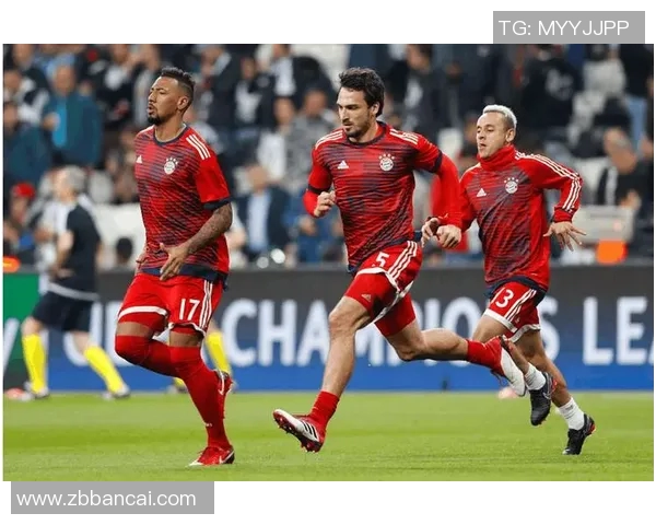 2012年欧冠半决赛拜仁慕尼黑与皇家马德里的经典对决回顾与分析 2012年欧冠半决赛拜仁慕尼黑与皇家马德里的经典对决回顾与分析