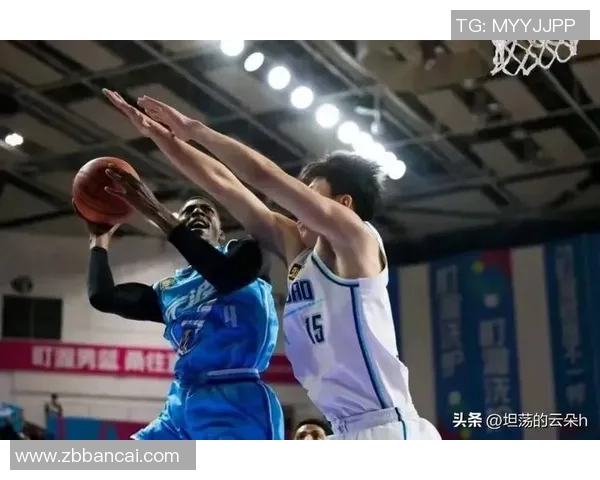 CBA赛场精彩对决广东队与北控队比分揭晓引发热议 CBA赛场精彩对决广东队与北控队比分揭晓引发热议