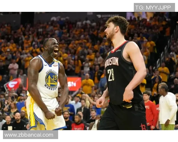 昨天NBA勇士与火箭比赛裁判表现引发热议球迷反响不一 昨天NBA勇士与火箭比赛裁判表现引发热议球迷反响不一