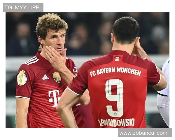 莱万重返老东家引发拜仁球迷愤怒纷纷指责其忘恩负义