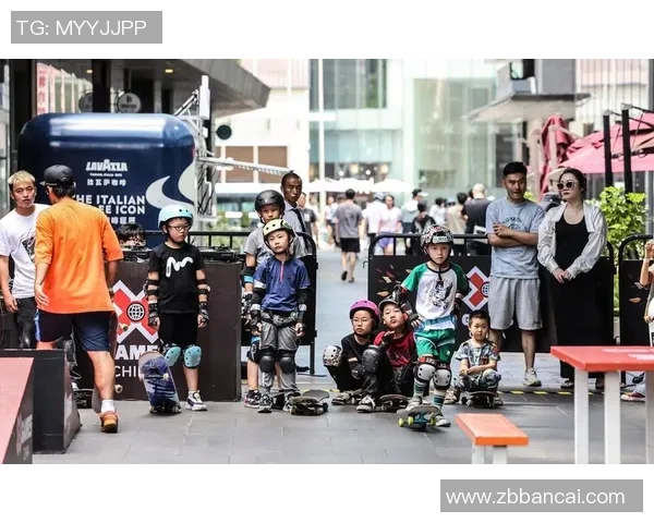 重庆滑板队领跑最新滑板配合TOP10展现年轻力量与激情风采